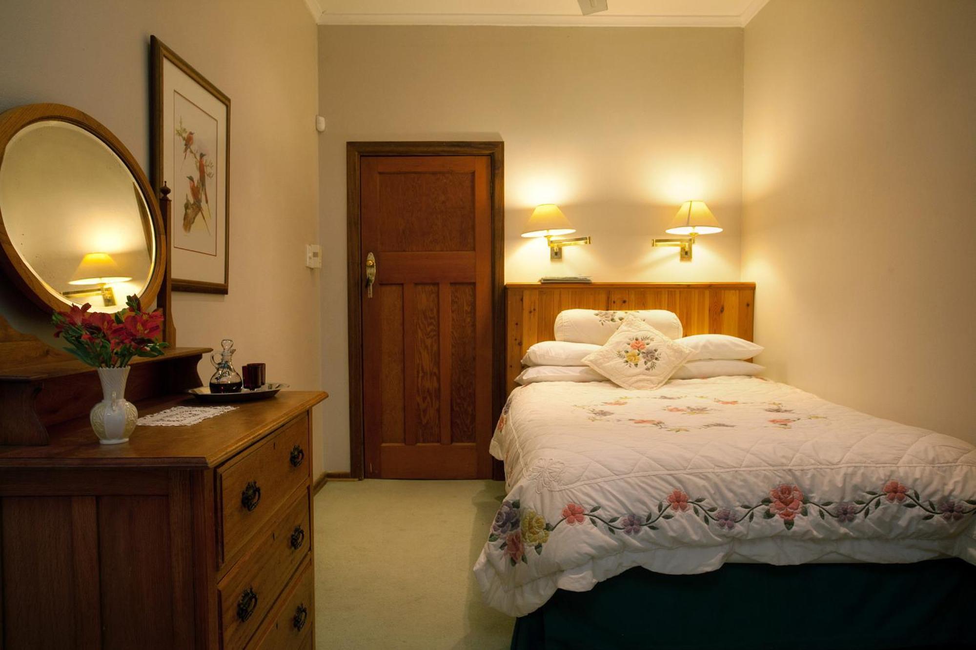 Lupus Den Country House B&B Sunland Esterno foto