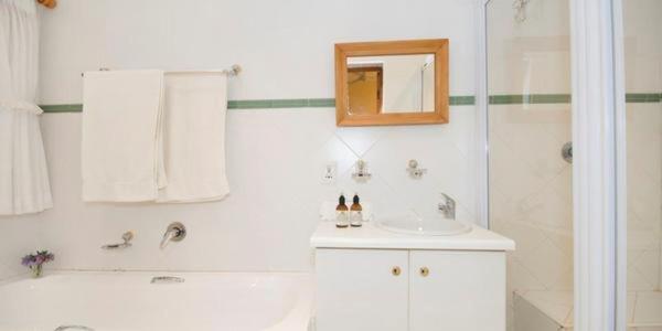 Lupus Den Country House B&B Sunland Esterno foto