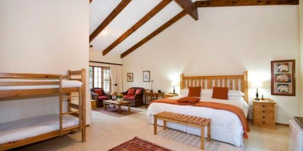 Lupus Den Country House B&B Sunland Esterno foto